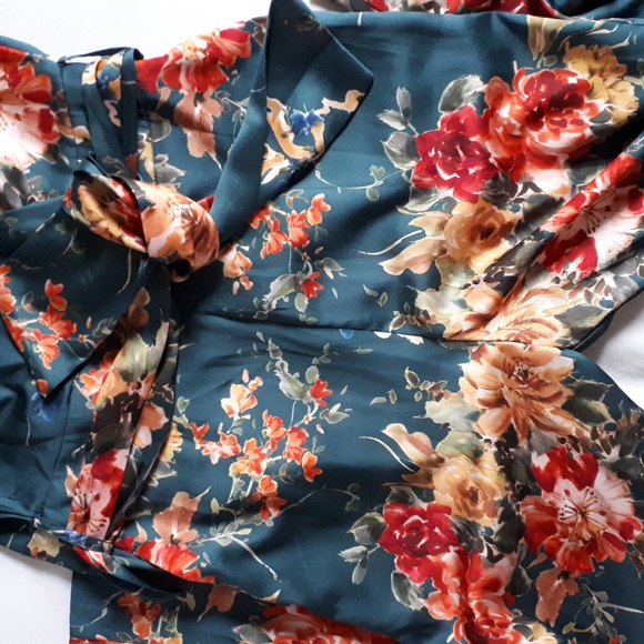 Zara Floral Jumpsuit - Picture 4 of 8
